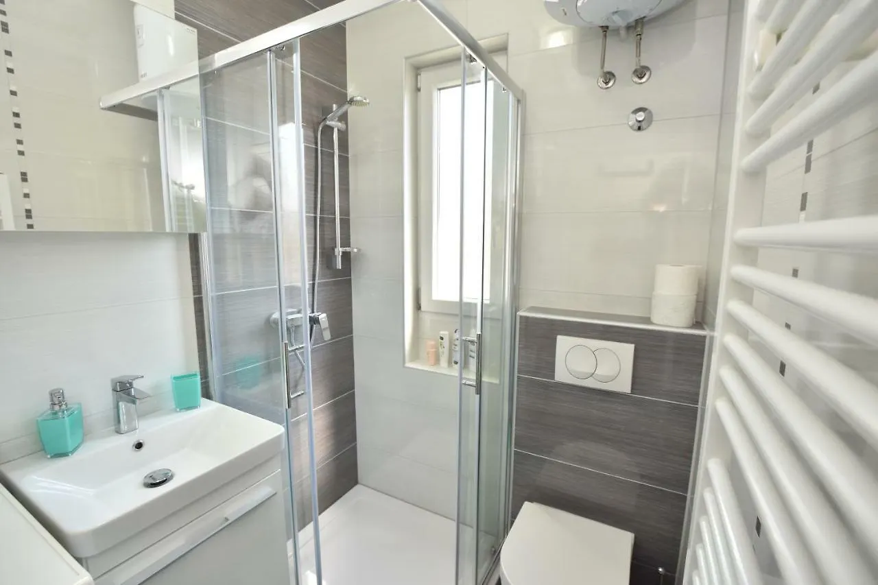 Apartment Bezic Kastela